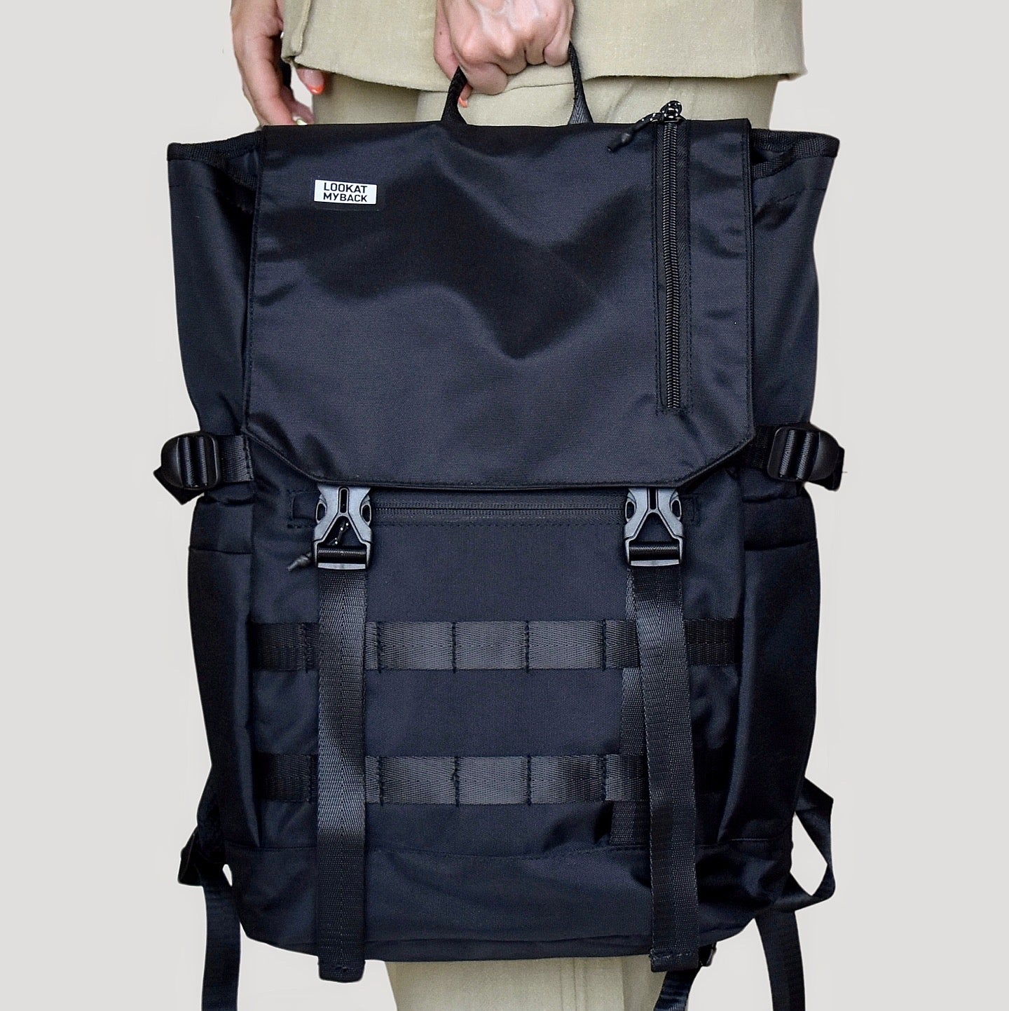 MOCHILA ARIZONA 033: URBANA. PRECISA. CÓMODA.